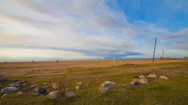 Stranden i Belozersk i Ryssland — Stockvideo