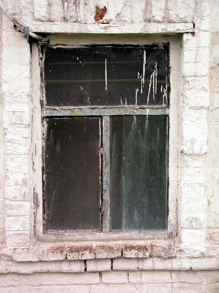 Ventana de la antigua casa — Foto de Stock