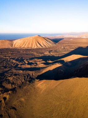 Timanfaya, Lanzarote Adası 'ndaki volkanik manzara. Kanarya Adaları