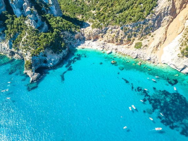 Cala Goloritze, Golfo de Orosei, Sardenha Oriental, Itália. Vista aérea — Fotografia de Stock