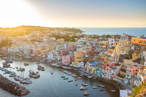 Isla de Procida, Nápoles, Campania, Italia. — Foto de Stock