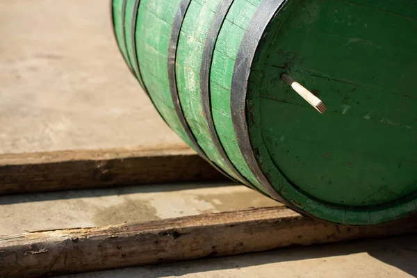 Image Old Oak Wine Barrel Background Rural Courtyard — Stock Photo, Image