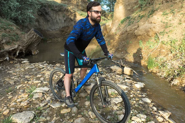 Cycliste Short Maillot Sur Vélo Queue Dure Carbone Moderne Avec — Photo