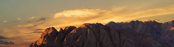 Úžasné Sunrise Hoře Sinaj Krásné Svítání Egyptě Krásný Výhled Hory — Stock fotografie