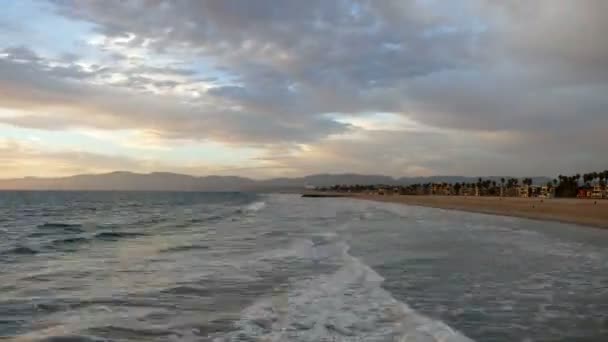 Zmierzch Venice Beach Surf upływ czasu — Wideo stockowe