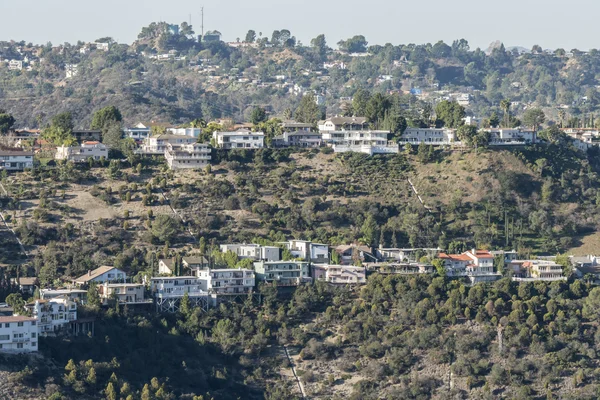 Los angeles canyon hangside homes — Stockfoto