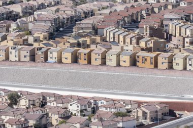 Yoğun Suburbia