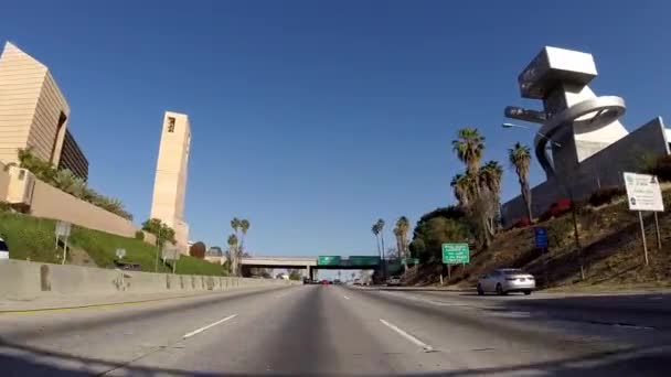 Hollywoodskylten 101 freeway — Stockvideo