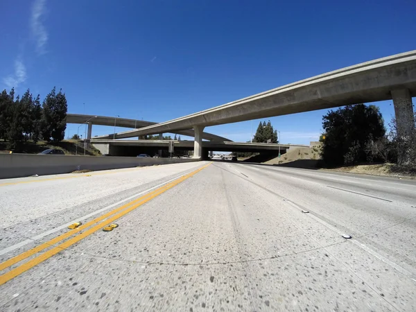 Auto-estradas de Los Angeles em San Fernando Valley — Fotografia de Stock