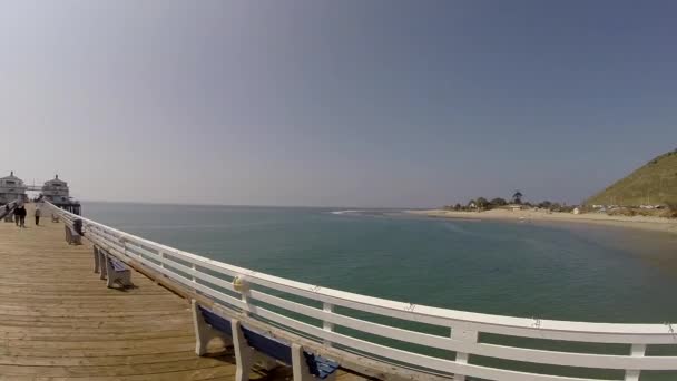 Malibo Pier 360 Pan — Stockvideo