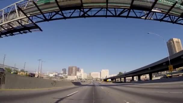 Hollywoodskylten 101 freeway — Stockvideo