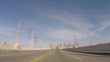 6 Cadde Köprüsü Los Angeles