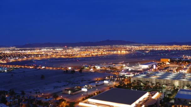 Las Vegas McCarran Aeroporto notturno Lapse — Video Stock