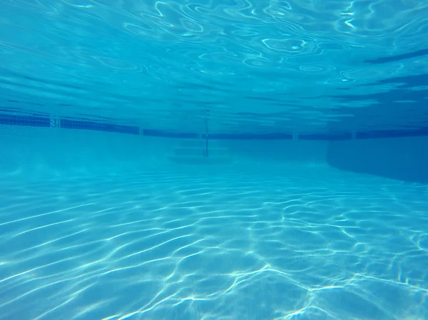 Unterwasserschwimmbecken — Stockfoto