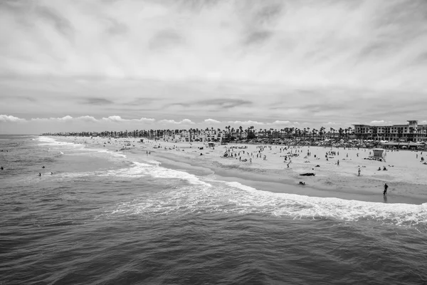 Huntington Beach Kalifornie černá a bílá — Stock fotografie