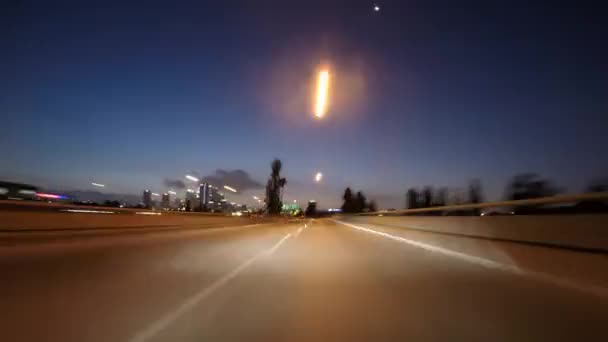 Night Driving Time Lapse en la autopista Santa Mónica en el centro de Los Ángeles — Vídeos de Stock