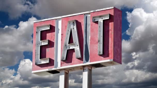 Antiguo signo de comer Time Lapse — Vídeos de Stock