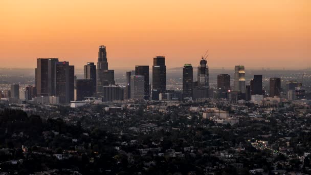 El centro de Los Ángeles Torres Amanecer Time Lapse — Vídeo de stock