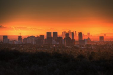 Century City gündoğumu