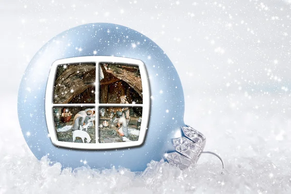 Jul bakgrund med bollen och scenen Födelsekyrkan. — Stockfoto