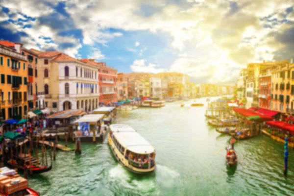 Abstraktní rozmazaný obraz Canal Grande v Benátkách na pozadí — Stock fotografie