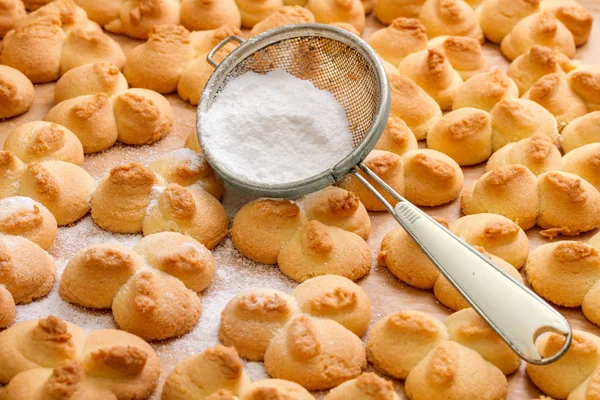 Shortbread cookies covered with powered sugar — Stock Photo, Image