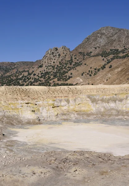 Volkan krater Nisyroslular'in Adası, Oniki Ada, Yunanistan — Stok fotoğraf