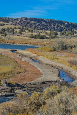 Gökyüzündeki ateş gün batımı. Glendale, Maricopa County, Arizona üzerinde.