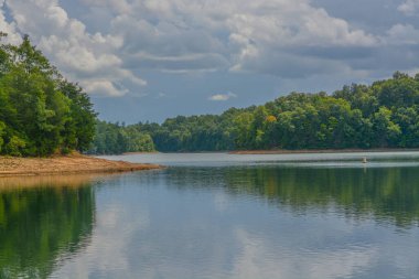 El değmemiş bir güzellik, Laurel River Gölü Daniel Boone Ulusal Ormanı 'nda, Corbin, Kentucky