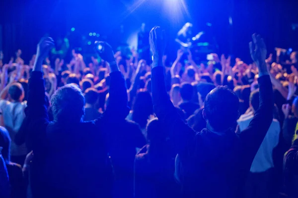 Audience Watching Concert Stage Big Concert Club — Stock Photo, Image
