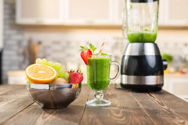 Fresh Fruit Vegetable Smoothie Kitchen Table Glass — Stock Photo, Image