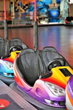 Parktaki dönme dolap.