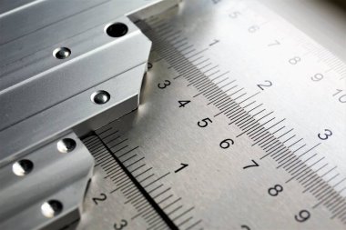 metal plaka arkaplan aracı