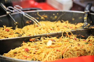 Şef iş yemeğinde.