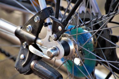 Motosikletin tekerine yakın çekim