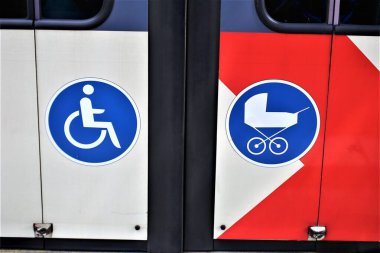 park işareti yol sembolü