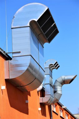 Bir çatı görüntüsü, bina