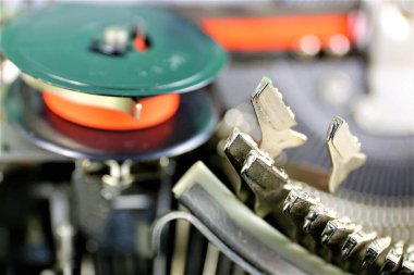 Bir daktilonun resmi