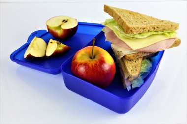 Bir konsept. Beslenme çantası, sandviç.