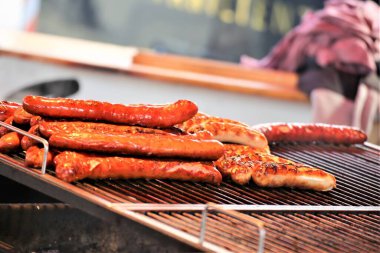 Bir bbq sucuğu resmi - sosis