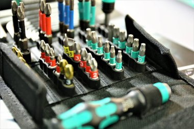 Bir araç setinin resmi - ön ve arka plan bulanıklığı