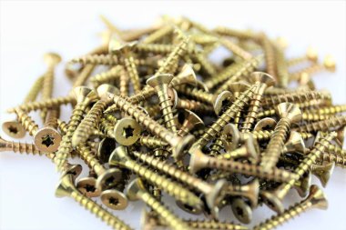 Kopyalama alanı olan bazı vidaların resmi