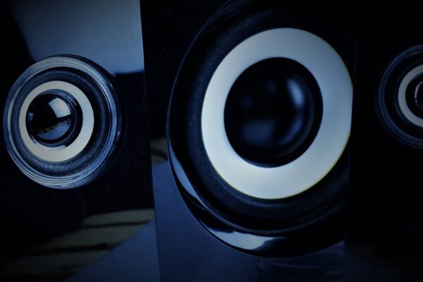 Изображение громкоговорителя - динамик