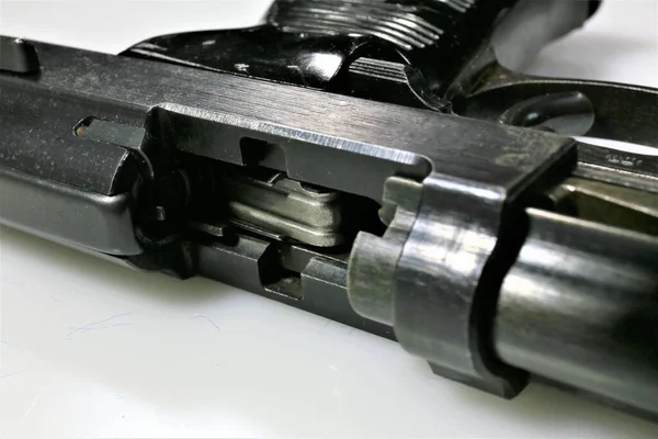 silah ve mermi makinesi