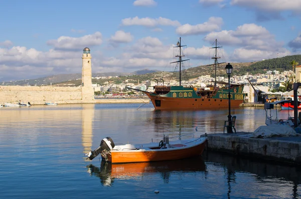 Faro en Rethymno, Creta, Grecia — Foto de Stock