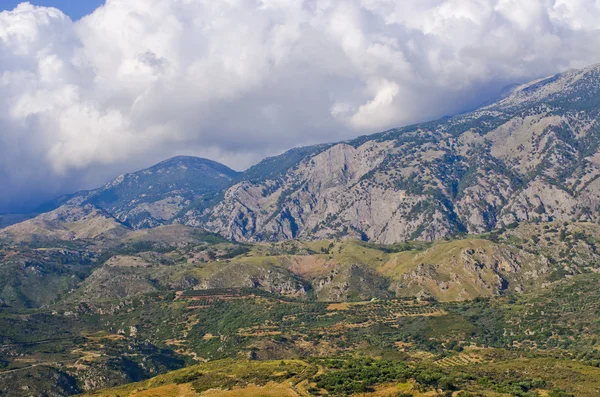 Altas montanhas da ilha de Creta, Grécia — Fotografia de Stock