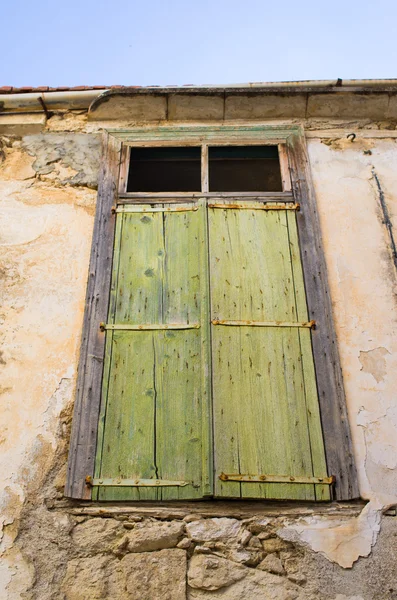 Puerta verde en la isla de Creta, Grecia —  Fotos de Stock