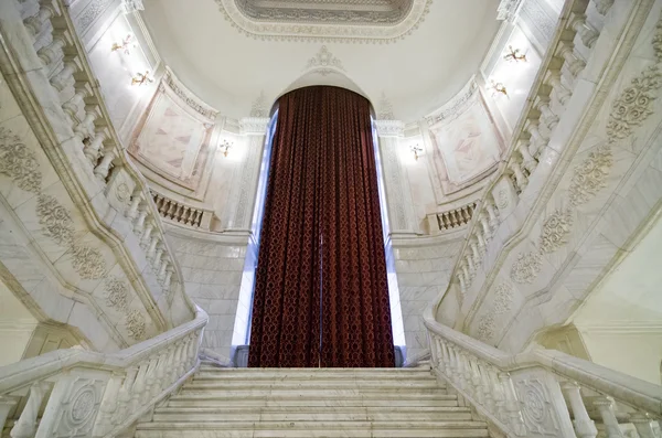 Edificio del parlamento a Bucarest, Romania — Foto Stock