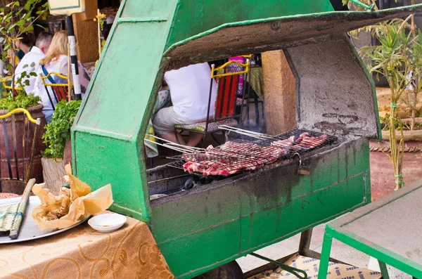 Grilling meat in Morocco — Stock Photo, Image