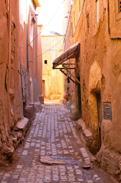Strada stretta di Ouarzazate - Marocco — Foto Stock